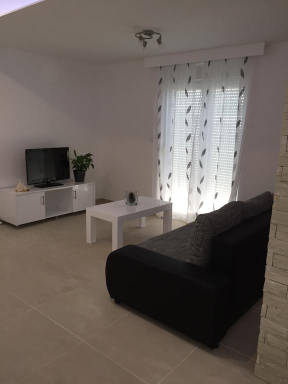 Apartment Brno Pula Zewnętrze zdjęcie